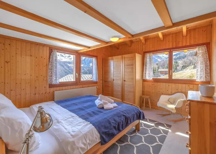 Chalet Theo Family Retreat Contemporary Design *